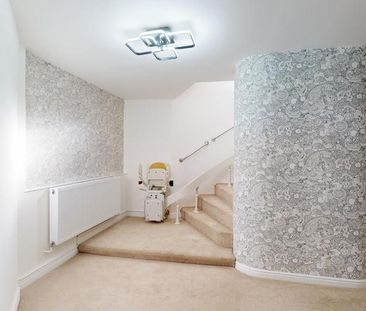 2 bedroom apartment to rent - Photo 5