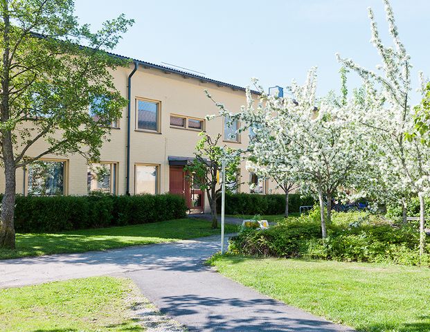 Klockarbacken 16 - Foto 1