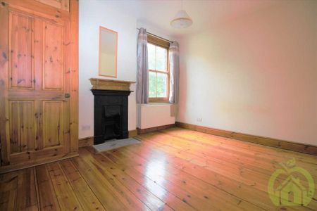 5 bedroom detached house to rent - Photo 3