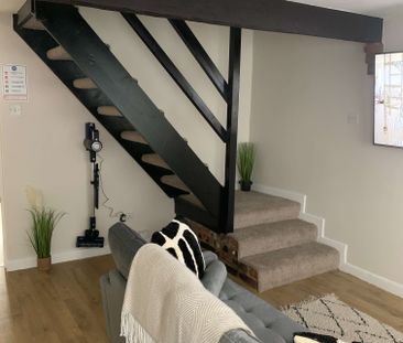 Newly refurbished house share in Hazel Grove, Stockport - Photo 1