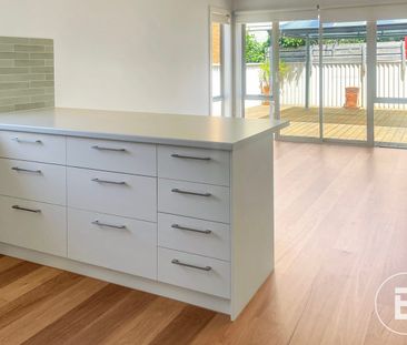 RENOVATED THREE BEDROOM PROPERTY IN HOSPITAL PRECINCT - Photo 5