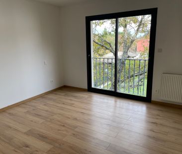 Location Maison 7 pièces 180m² FROUZINS 31270 - Photo 3