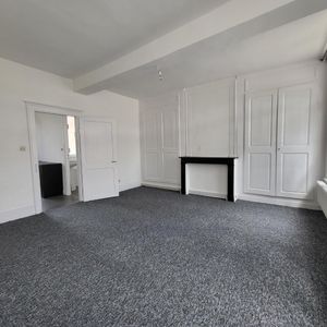 Location Appartement 67m² ST OMER 62500 - Photo 2