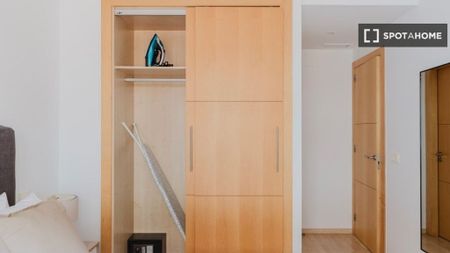 2 room luxury Flat for rent in Málaga, Spain - Photo 5