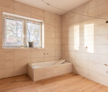 Idylle draußen, Moderne drinnen: Doppelhaushälfte zu mieten! - Photo 5