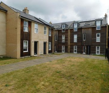 2 bedroom maisonette to rent - Photo 6