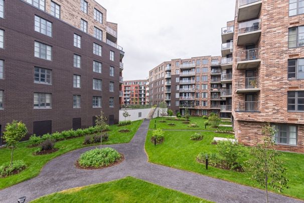 Montréal (Saint-Laurent) (Nouveau Saint-Laurent/Bois-Franc) - Photo 1