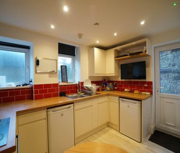 Flat 50 Holyhead Road - Photo 5