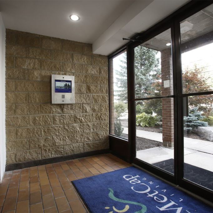 Collingwood Place - Photo 1