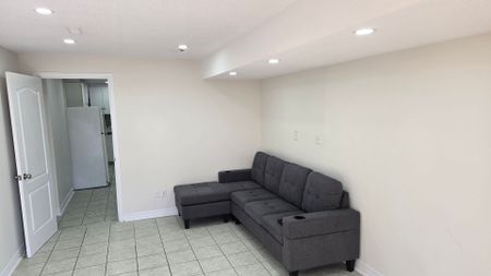 For Lease - 38 Goreridge Crescent Unit# Bsmt, Brampton, Ontario - Photo 5