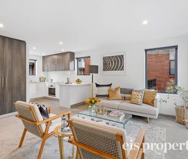 Beautiful Three Bedroom Home - Photo 1