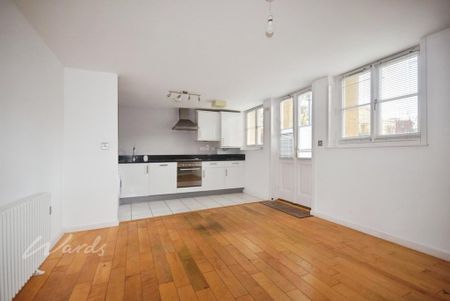 1 bedroom ground floor flat to rent - Photo 2