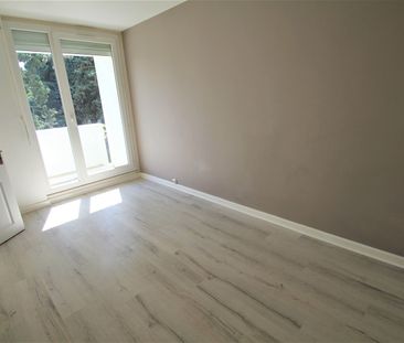 Location Appartement 4 pièces 72m² PONTAULT COMBAULT 77340 - Photo 2