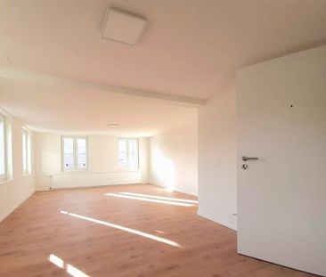 Grosszügige, moderne Wohnung - Foto 2