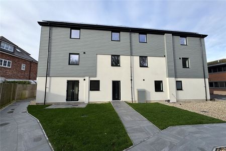 London Road, Old Basing, Basingstoke, RG24 - Photo 5