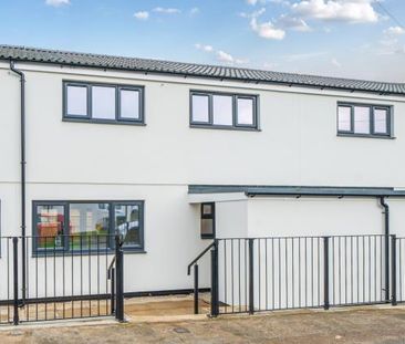 3 bedroom end of terrace house to rent - Photo 6