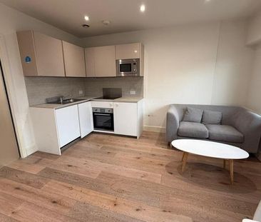 1 bedroom flat to rent - Photo 3