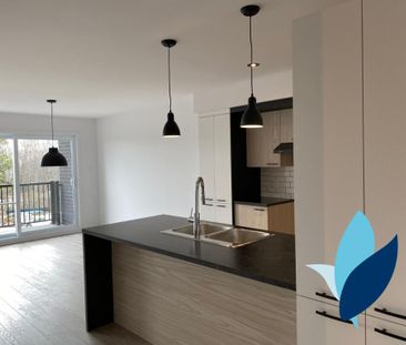 Logement 5 1/2 - wifi inclus - Novembre 2025 - Photo 4