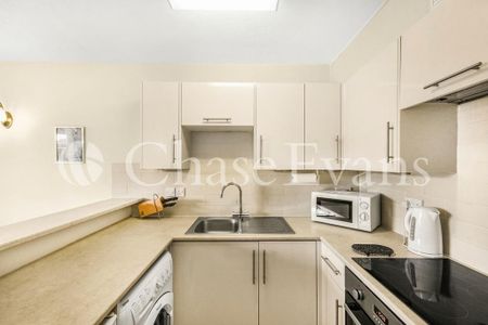 1 bedroom flat to rent - Photo 5