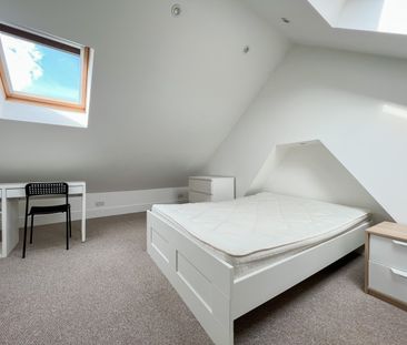 Plasnewydd Road, Roath - Photo 2