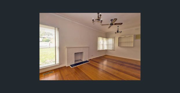 WALK TO TRAIN STATION - Photo 1