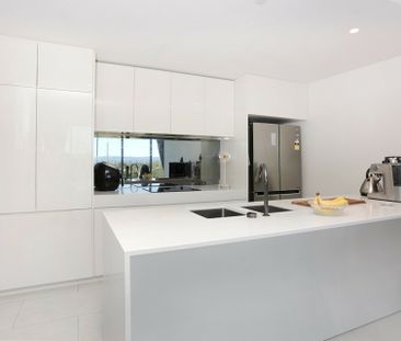 LUXURIOUS APARTMENT IN CENTRAL LOCATION - Photo 6