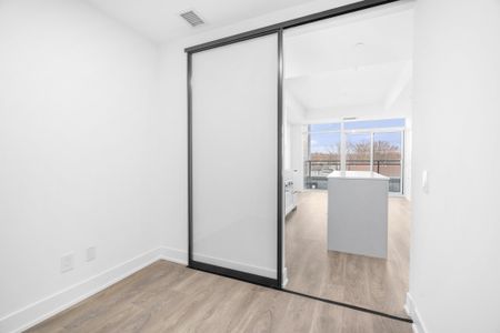 For Lease - 1285 Queen Street Unit# 405, Toronto, Ontario - Photo 3