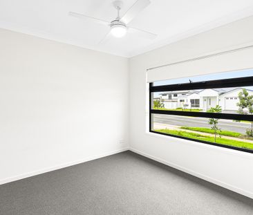 Spacious 5 Bedroom Family Home in North Harbour Estate - Photo 5