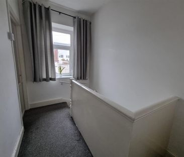 Penybryn Terrace, The Bryn, BLACKWOOD - Photo 1
