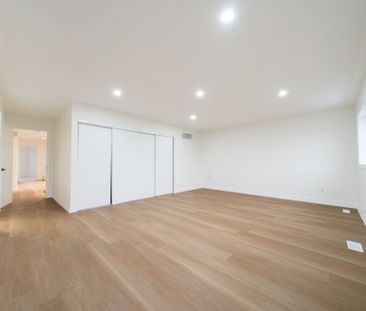 For Lease - 643 Warhol Way, Mississauga, Ontario - Photo 2