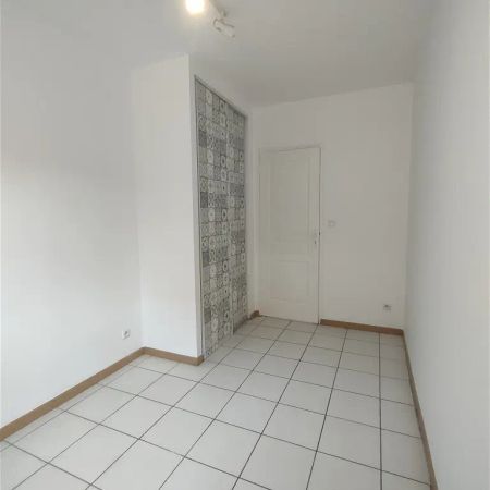 Location appartement 2 pièces - 43m² à Martigues (13500) - Photo 3