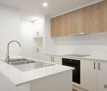 Townhouse in Millie complex! - Photo 6