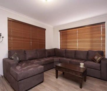 22 Burford Place, Canning Vale WA 6155 - Photo 1