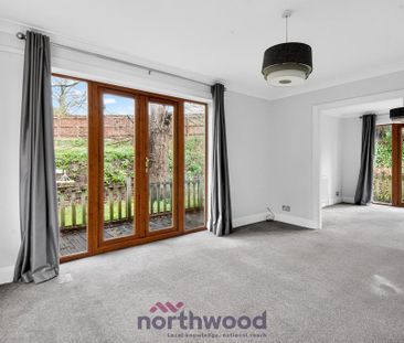 4 bedroom detached house to rent - Photo 2