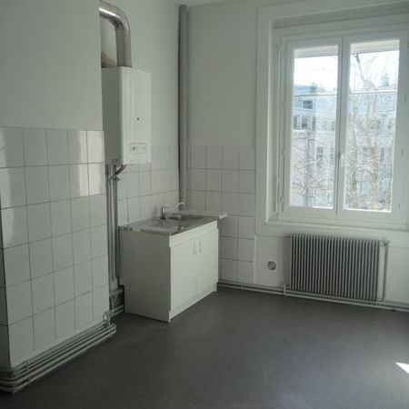 APPARTEMENT T3 A LOUER - Photo 4