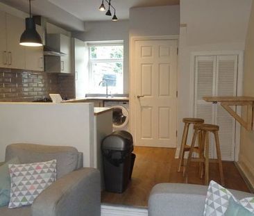 Bole Hill Lane, Crookes, Sheffield, S10 1SB - Photo 1