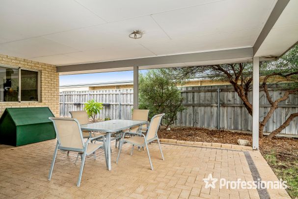 9 Clearview Street, Yanchep WA 6035 - Photo 1