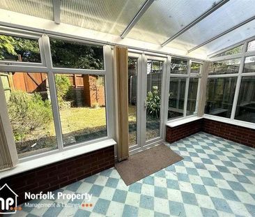 Donchurch Close, NR5 - Photo 4