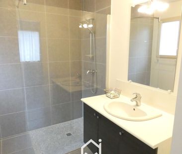 Location Maison 5 pièces 129m² JUIGNE SUR LOIRE 49610 - Photo 5