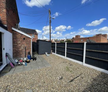 Hungate Lane, Beccles - Photo 3