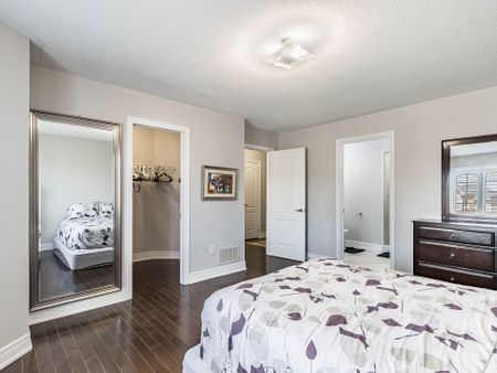 For Lease - 2340 Thruxton Drive, Oakville, Ontario - Photo 5