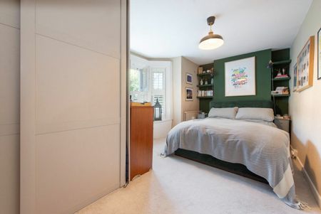 Oaklands Grove, W12, London - Photo 3