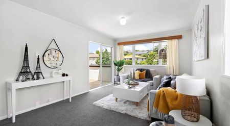 4 Bedrooms house in Center Forrest Hill - Photo 3