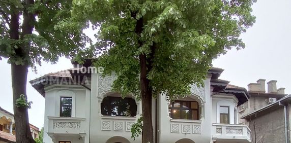 Vila 11 Camere | Arhitectura NeoRomaneasca | Dorobanti - Cap - Fotografie 2