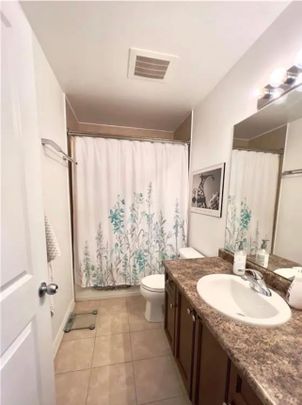 For Lease - 5327 Upper Middle Road Unit# 210, Burlington, Ontario - Photo 1