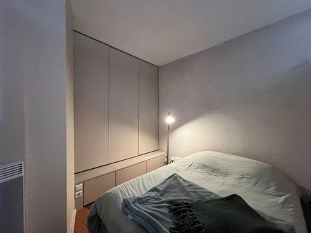 AVIGNON- PLACE DU PALAIS DES PAPES - T2 AVEC ASCENSEUR ET PLACE DE PARKING, - Photo 5