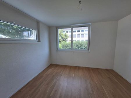 Grosszügige 3.5-Zimmer Sitzplatz-Wohnung - Foto 3