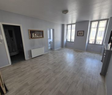 Location Appartement 2 pièces 37m² TULLE 19000 - Photo 3