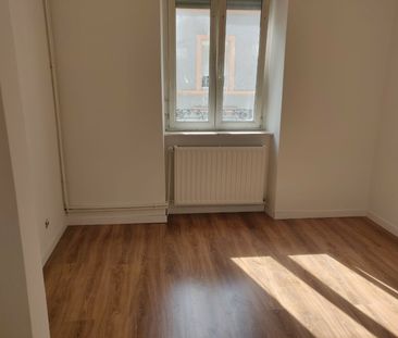 Location Appartement 3 pièces 42m² MULHOUSE 68200 - Photo 2