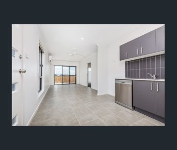 NEAR NEW DUPLEX IN SANCTUARY ESTATE - Photo 1